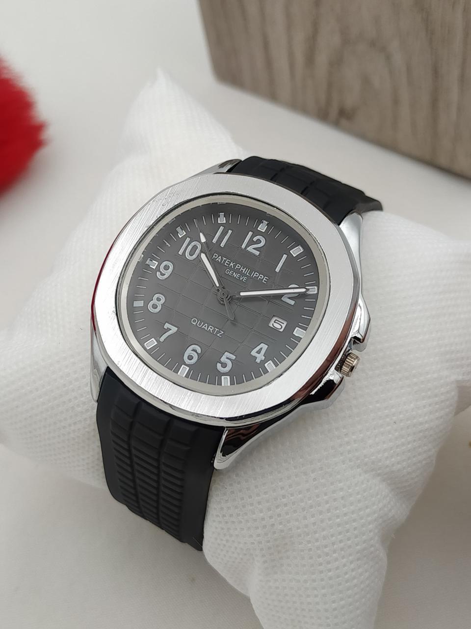 Aa1 Patek Philippe Geneve Stylish Watch Silicon Strap Silver Dial